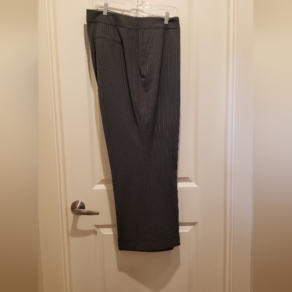Semantiks Women's Gray Pin Striped Wide Leg Trouser Pants